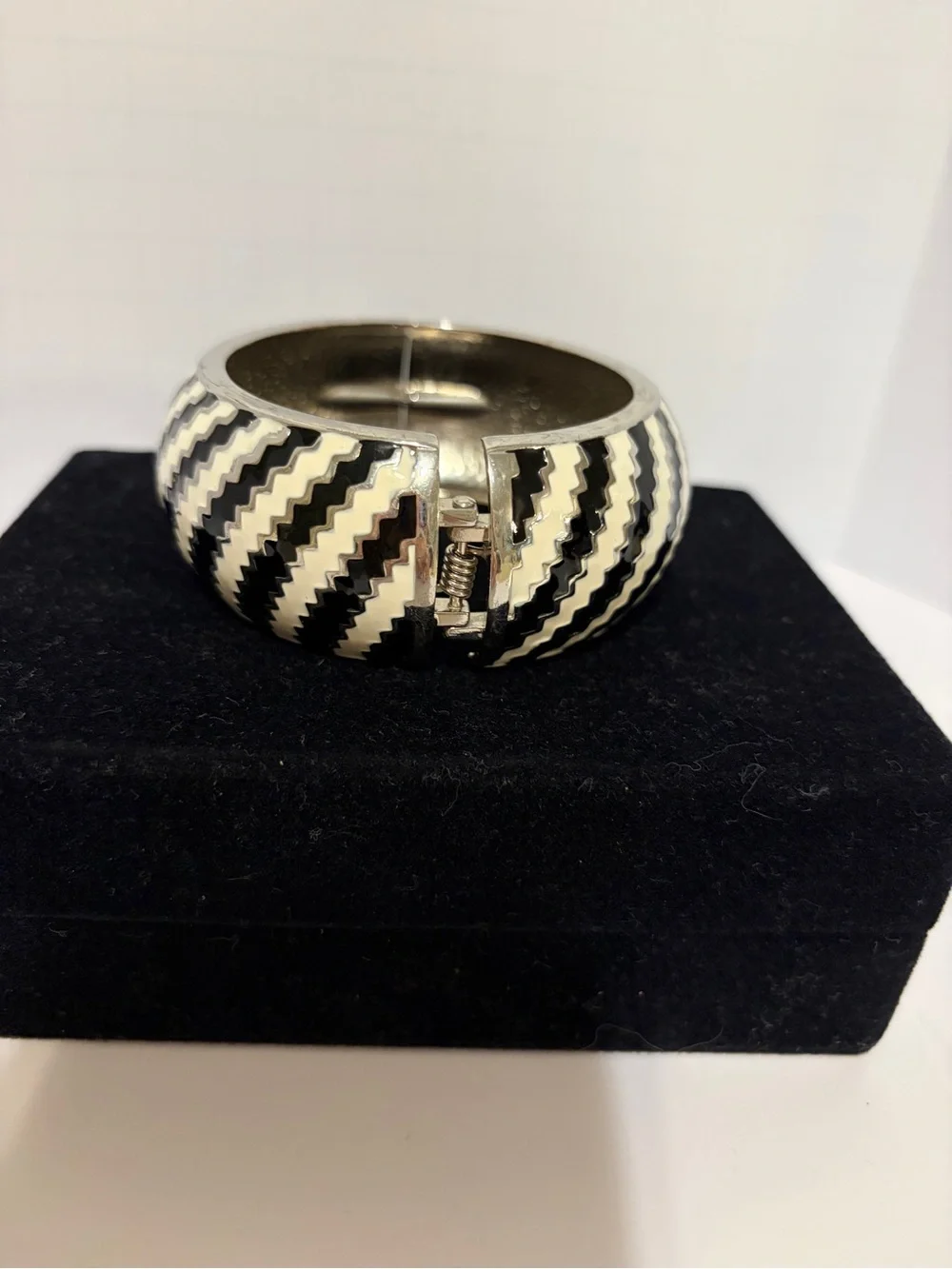 Black and White Striped Enamel Clamper Bracelet Silvertone Wide Oversized